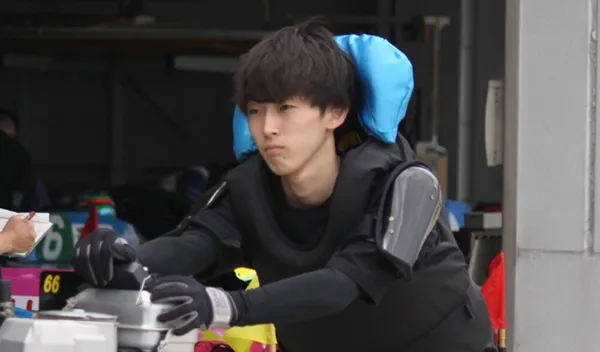 競艇　ボートレース　予想　優良　悪徳　評価　評判　口コミ　検証　ランキング　的中　稼げる 勝つ　勝てる　方法　万舟　1週間検証　自腹　まとめ　比較　究極　沼　税金対策　節税　ボーナス　給料アップ　副業　高収入　攻略　攻略法　錬金術